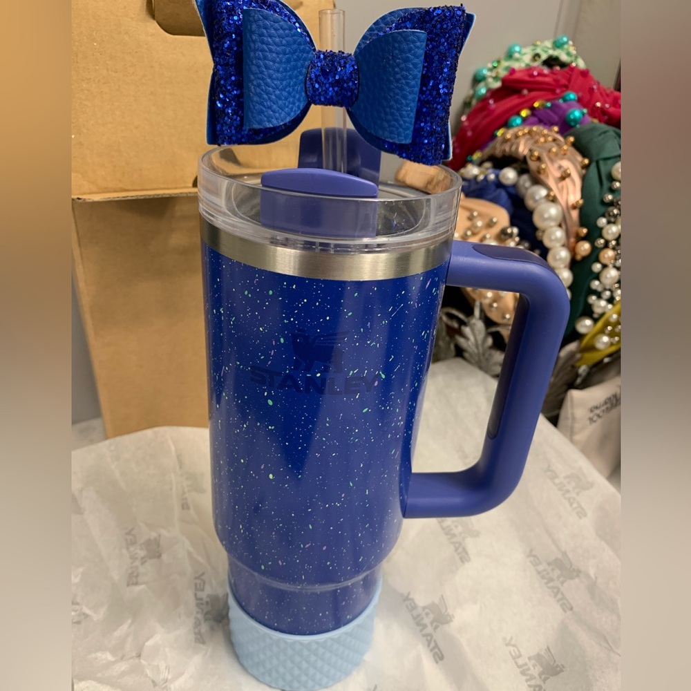 Stanley Blue and Silver Insulated Water Bottle (30 OZ)